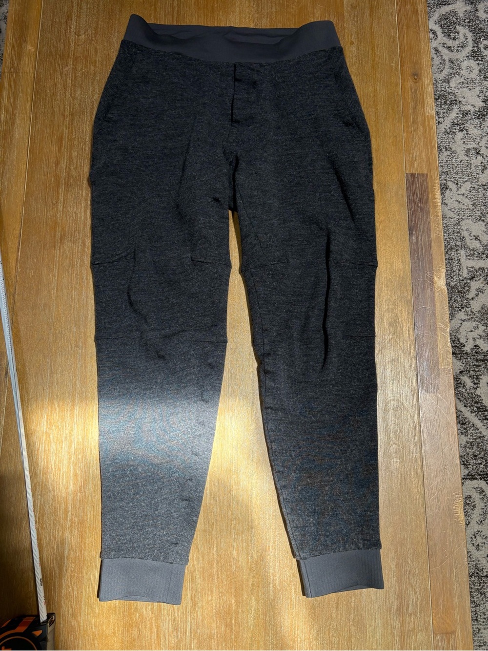 lululemon athletica Men's Charcoal Gray Slim Jogger Sweatpants